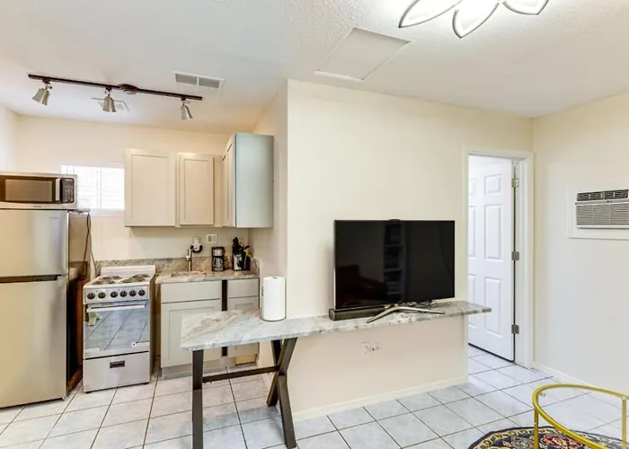 Modern 1br Casita Near Downtown Phx Phoenix